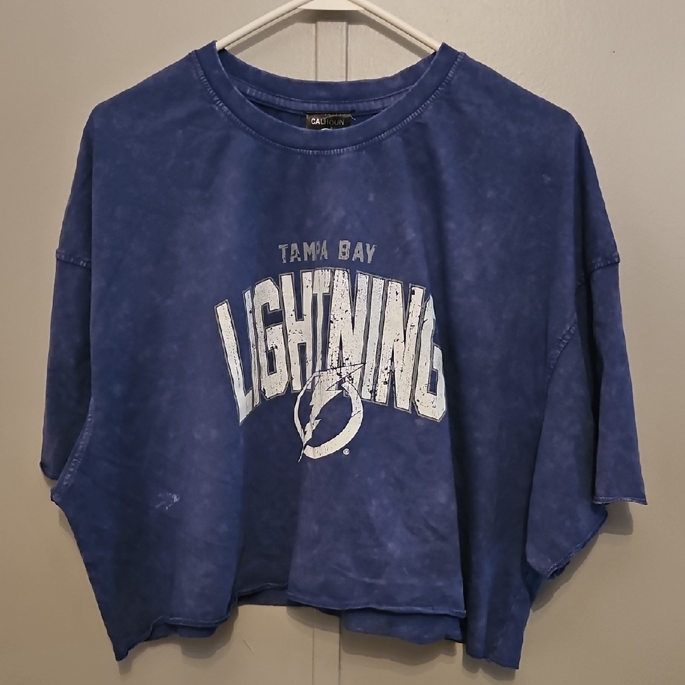 Blue Graphic Crop Top